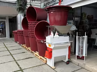 Cada alimentara din plastic // Кады для вина // Made in Italy — photo 1