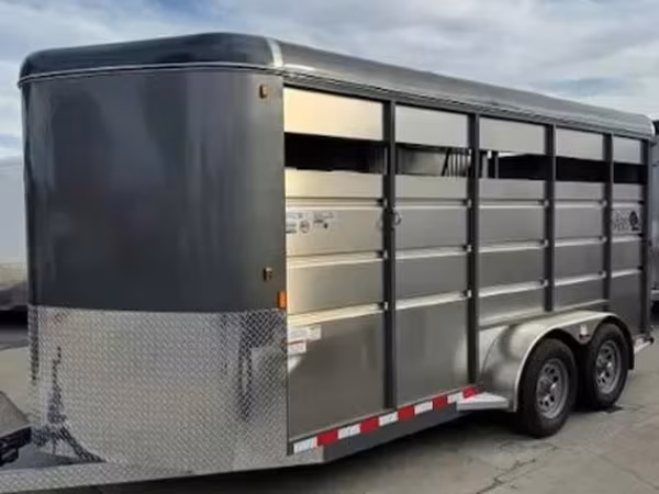 Maverick Trailers Standard Steel Horse Trailer
